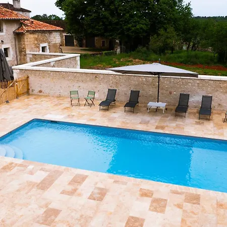 Le Logis De Feydoux *